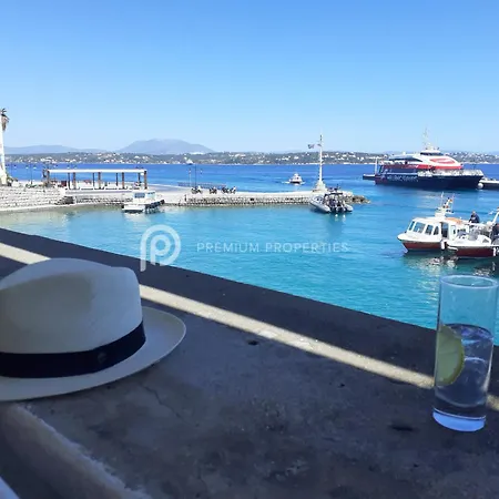 منزل للإقامة Tranquility - Walk To The Beach With Infinity Pool