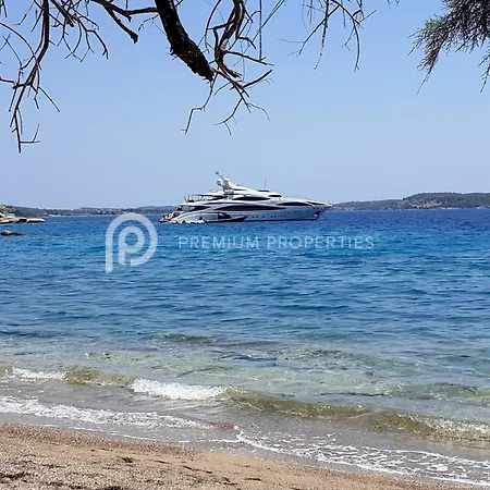Tranquility - Walk To The Beach With Infinity Pool منزل للإقامة *